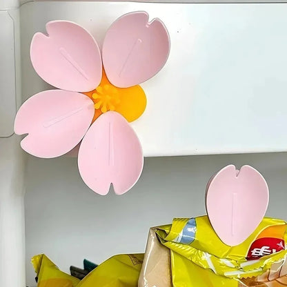 Aesthetic Flower Magnetic Sealing Clip